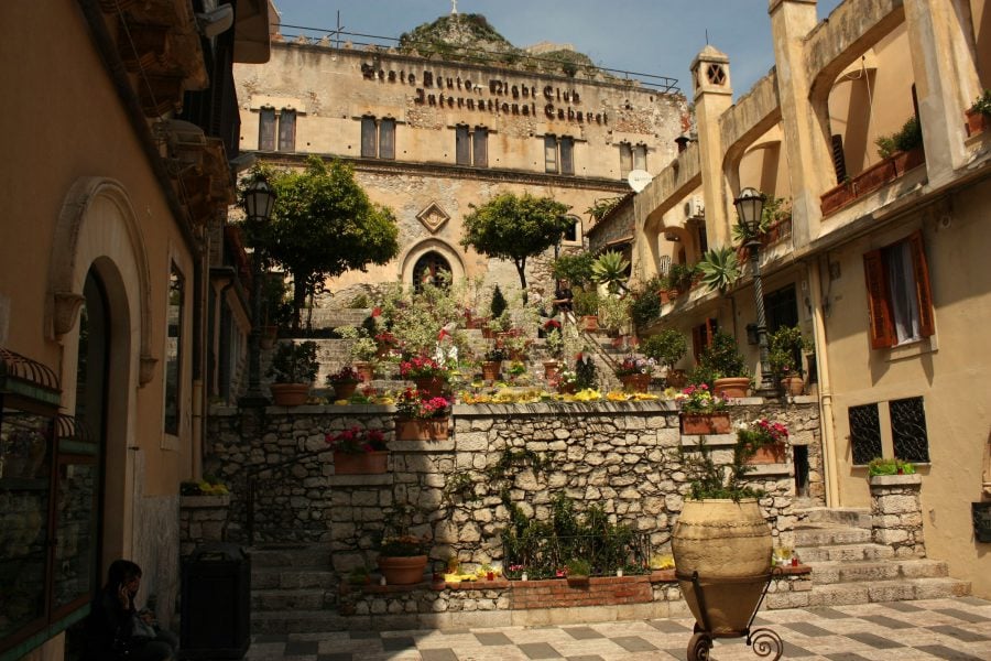 Piațetă în Taormina, Sicilia