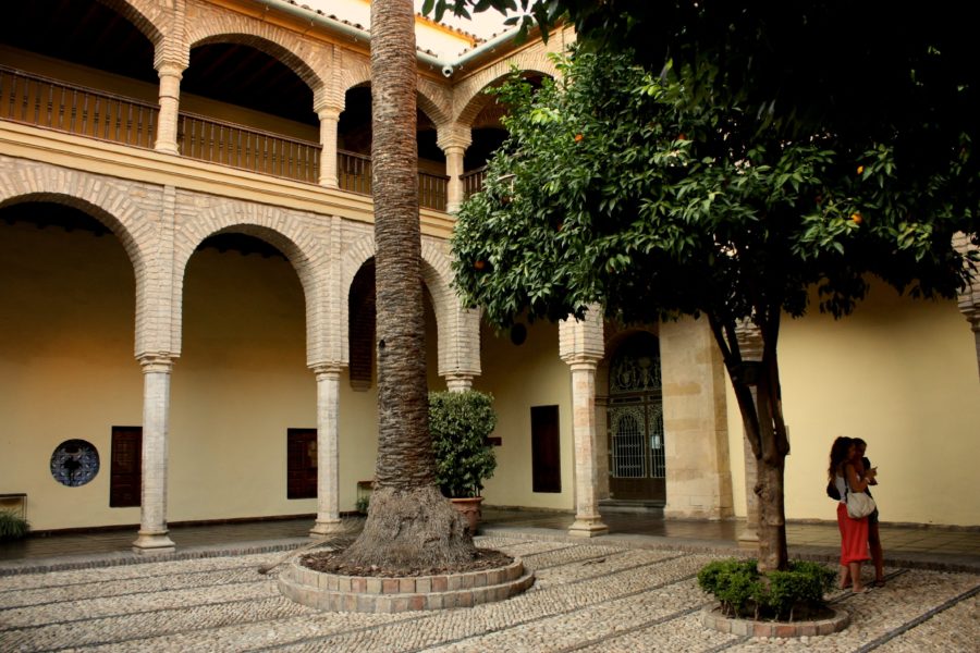 Curtea moscheei din Cordoba, Spania