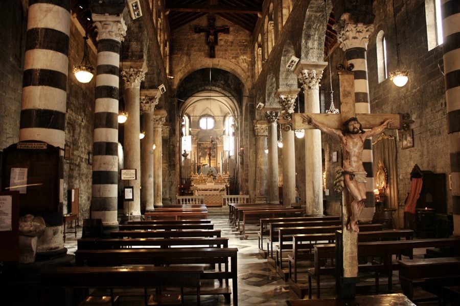 Interior biserică, Genova, Italia